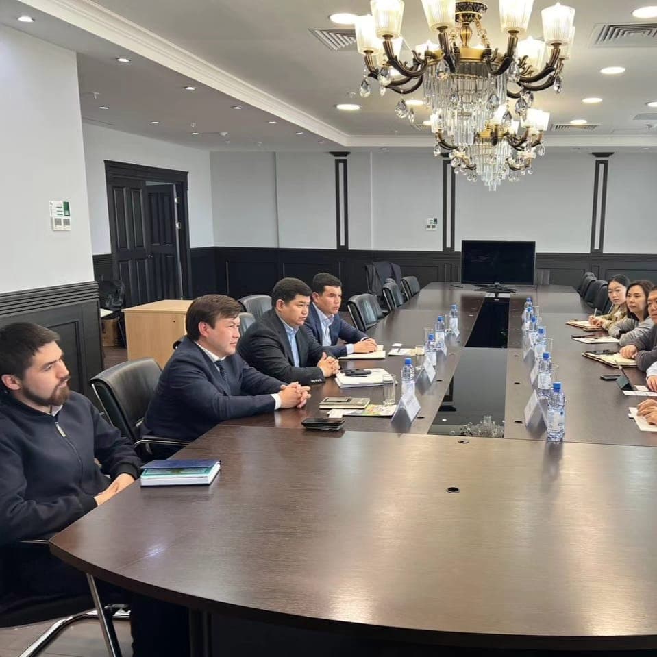 Экспресс-поезда и цифровые решения: KTZ Express и Chengdu International Railway Port Investment & Development Co Ltd. нацелены на развитие транзитного коридора